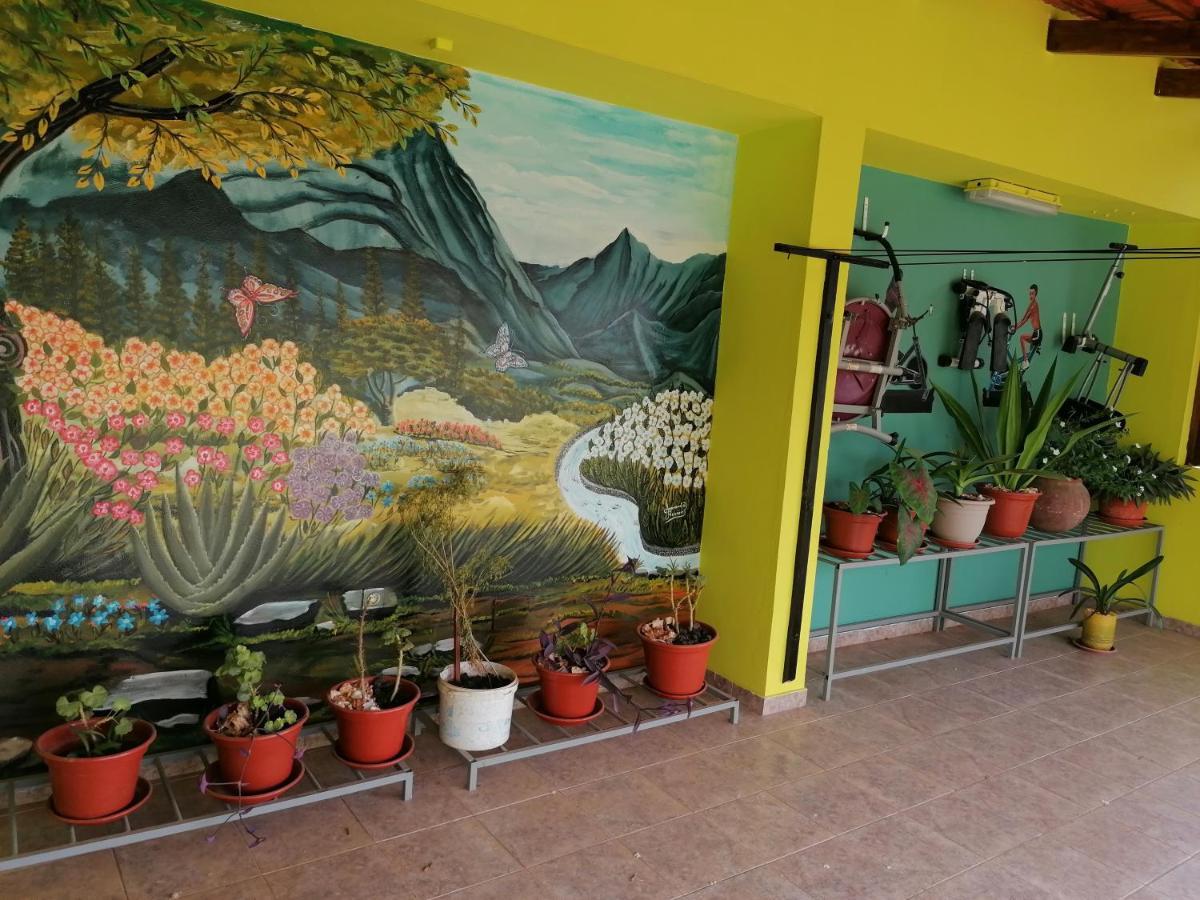 Residencial Chez Flor Lejlighed Porto Novo Eksteriør billede