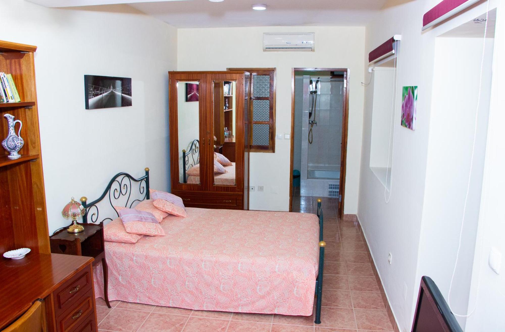 Residencial Chez Flor Lejlighed Porto Novo Eksteriør billede